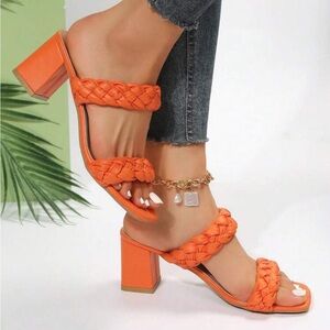 Size 42 / 10 Orange Braided Women's Sandals